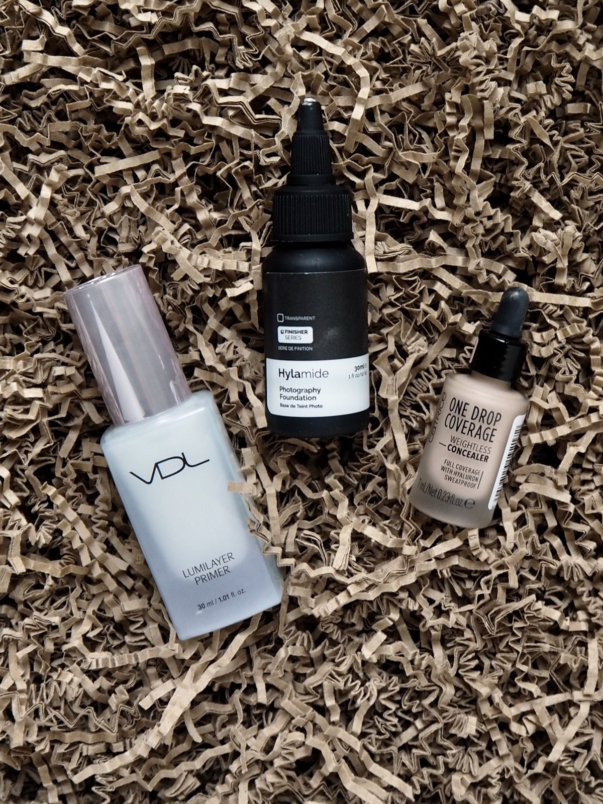VDL Lumilayer Primer Hyalamide Photography Foundation Catrice One Drop Coverage